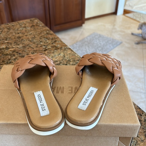 Steve Madden Paislee Braided Slide Cognac Size 6 - Picture 4 of 6